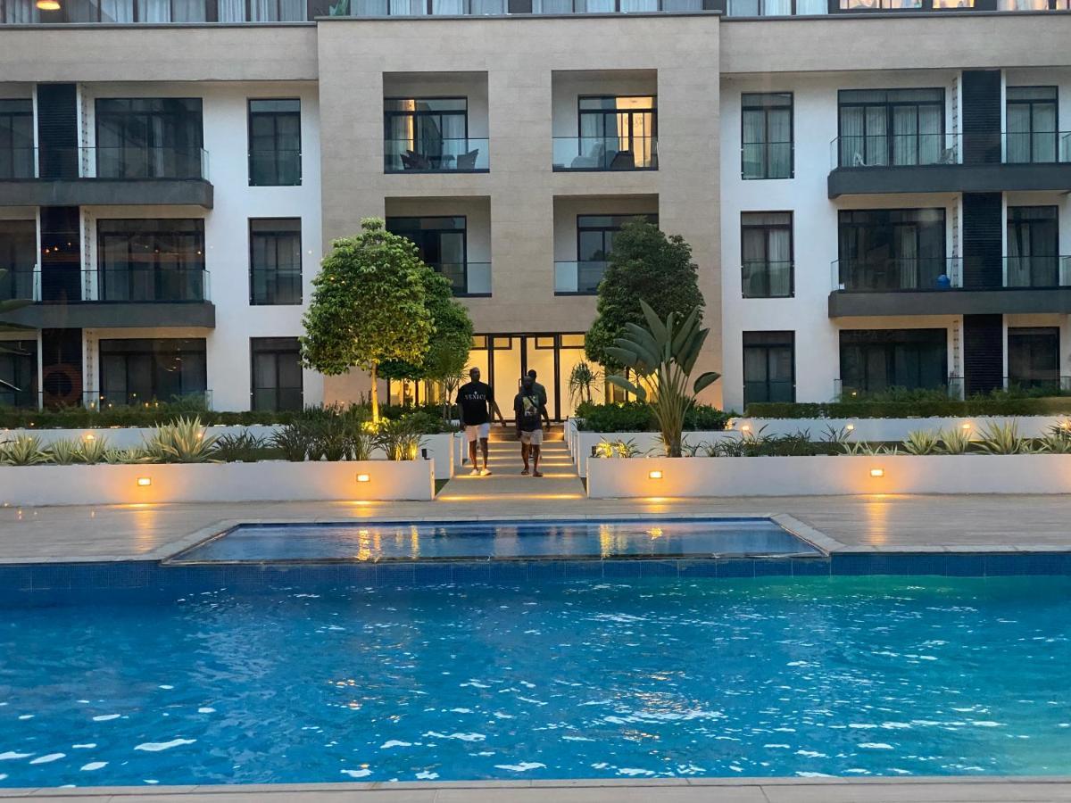 One Bedroom Apartment At A Embassy Gardens Cantonments アクラ エクステリア 写真