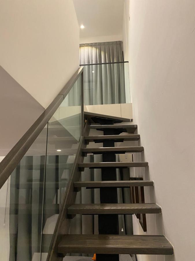 One Bedroom Apartment At A Embassy Gardens Cantonments アクラ エクステリア 写真