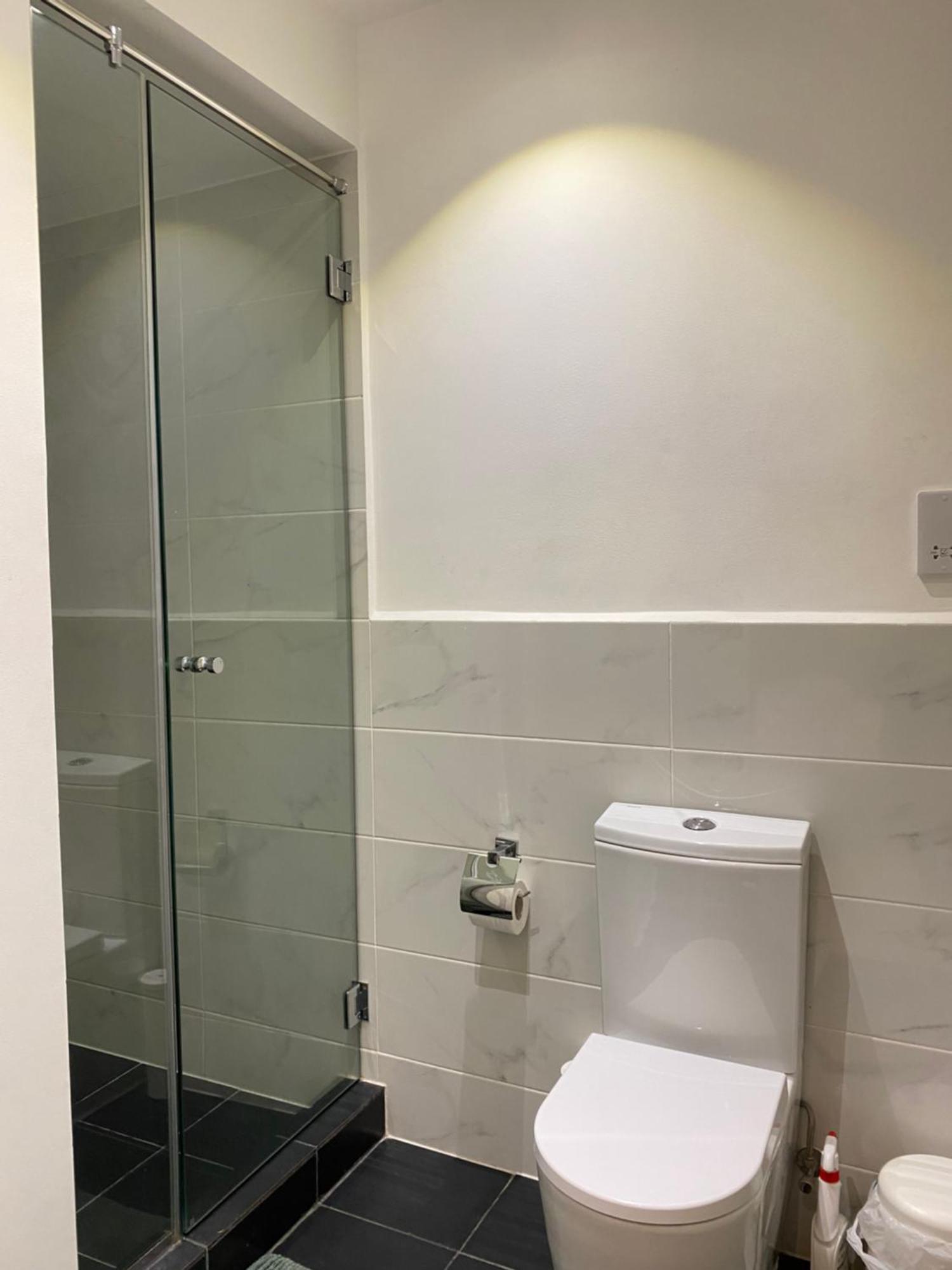 One Bedroom Apartment At A Embassy Gardens Cantonments アクラ エクステリア 写真