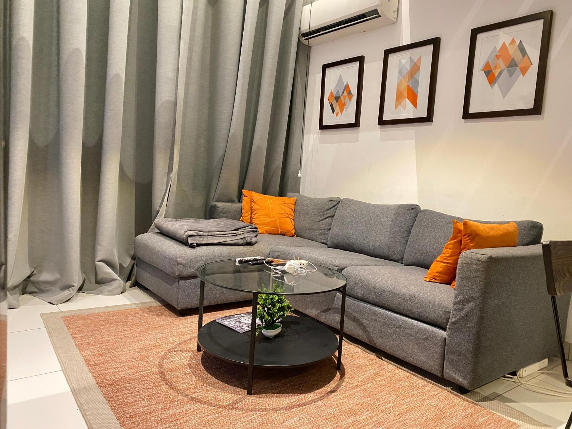 One Bedroom Apartment At A Embassy Gardens Cantonments アクラ エクステリア 写真